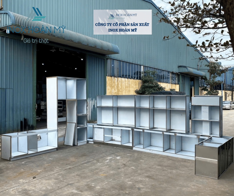 Thùng tủ bếp inox hàn nguyên khối hay module không mối hàn