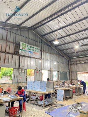 hàn ráp tủ bếp