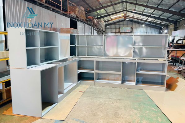 thùng tủ inox sơn tĩnh điện